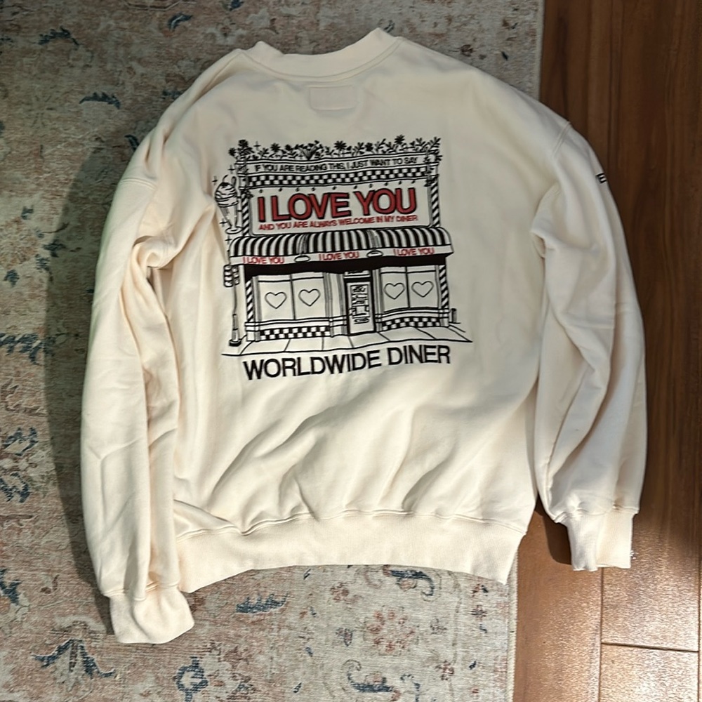 Dandy Worldwide dinner sweatshirt